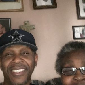 Meet your Posher, Gregory